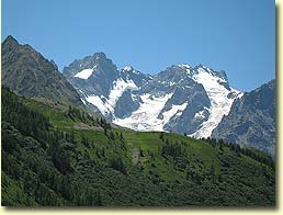 Large glaciers were visible atop many of the mountains